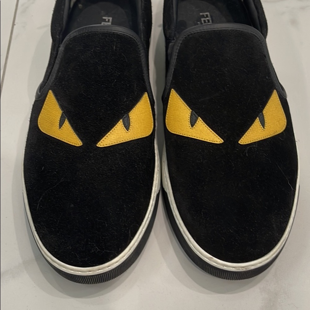 fendi shoes size 9 wear 2 or 3 times